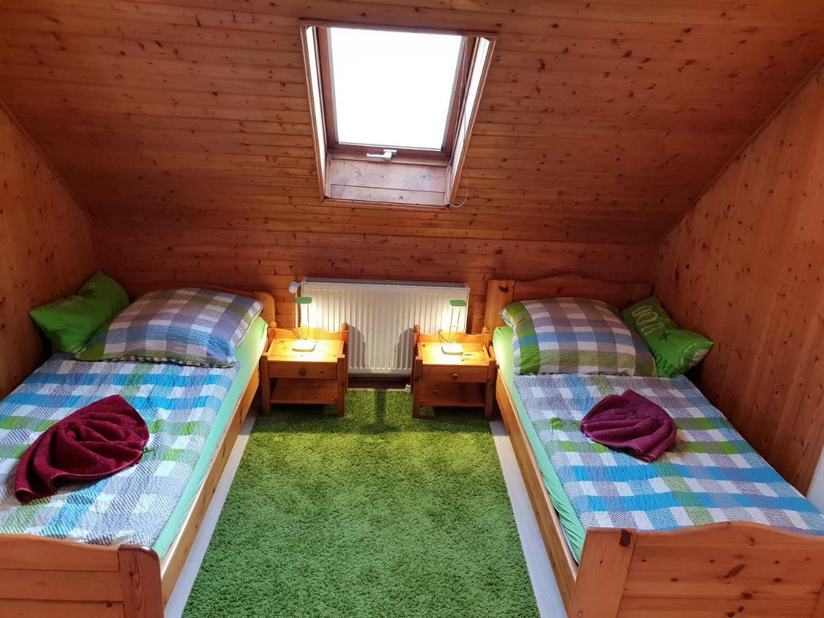 Dudu's Gaestehaus Guest house Diebach am Haag